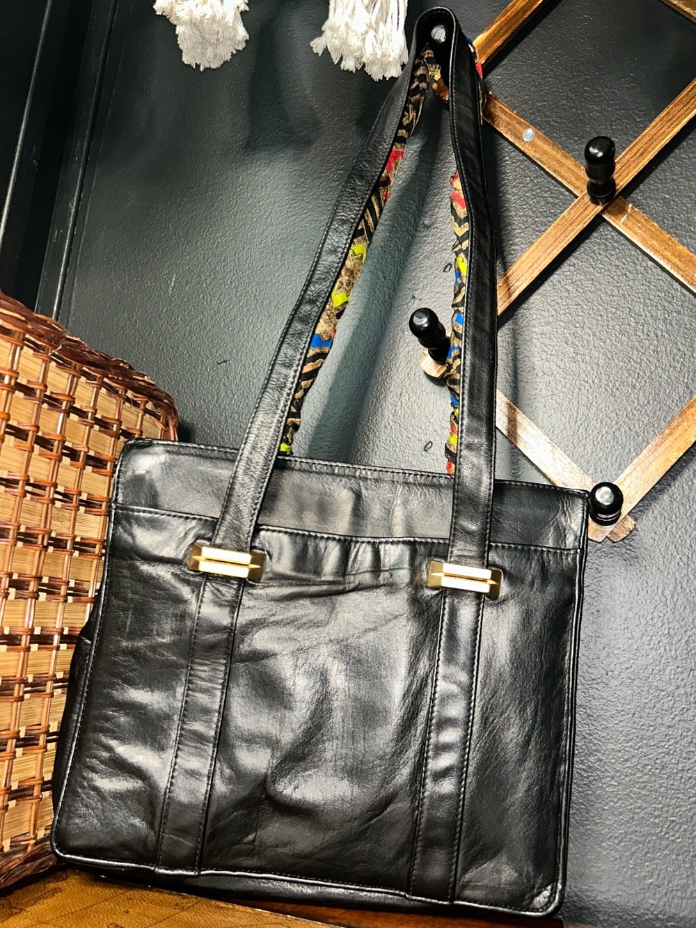 Perlina Vintage Black Leather Shoulder Bag with Gold Hardware